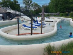 Camping Chateau des Marais Stroomversnelling zwembad