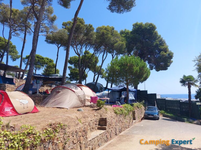 Kampeerplek voor een tent op Camping Cala Gogo