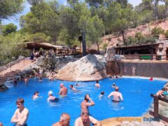 Zwembad La Bassa op Camping Castell Montgri