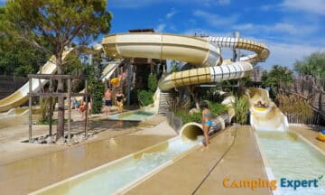 Camping Le Serignan Plage pool and slides