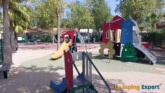 Playground camping Le Charlemagne