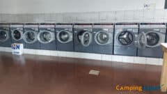 Washing machines and tumble dryers Camping Les Sablons