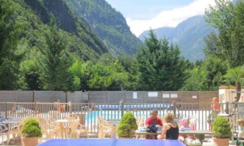 Camping Chateau de Rochetaillee Ansicht