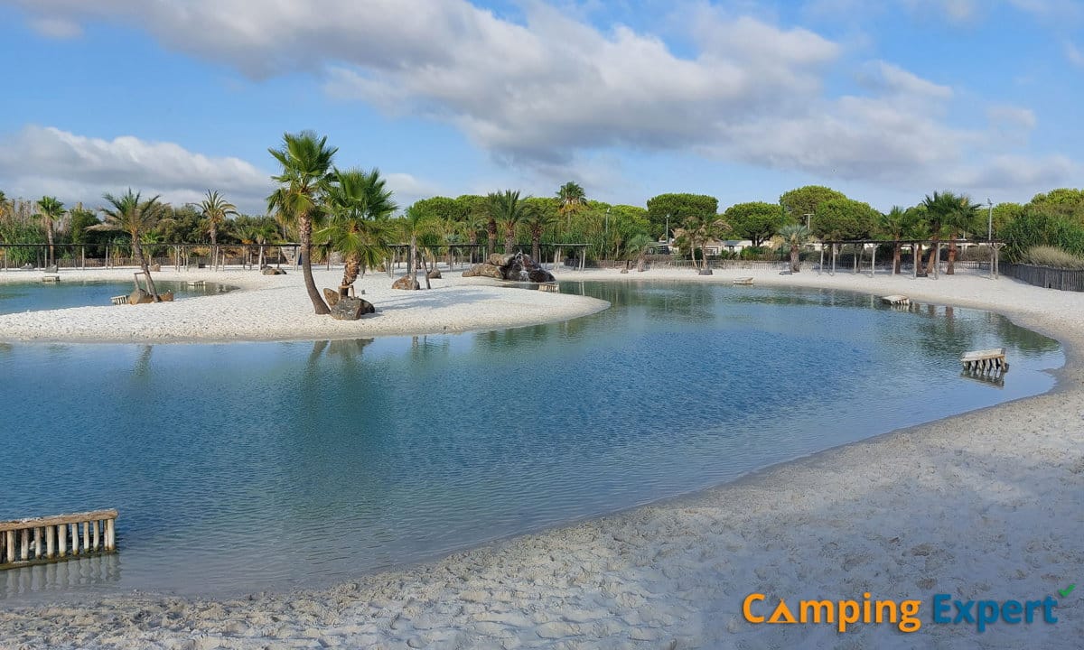 Camping Domaine de la Dragonniere - lagoon - zwembad