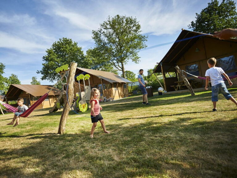 Camping TerSpegelt outbacklodge veld