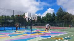 Multisportterrein - basketballen - camping Le Col Vert