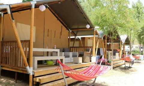 Camping Il Poggetto Safarizelt Villa Zelt